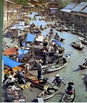 Couverture du produit · Voyages autour du monde