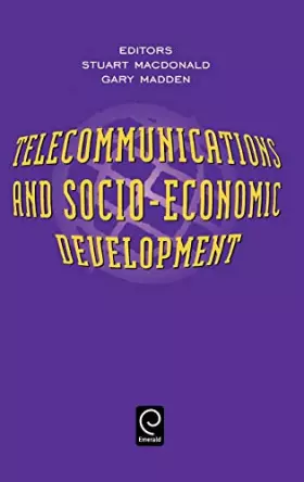 Couverture du produit · Telecommunications And Socio-Economic Development
