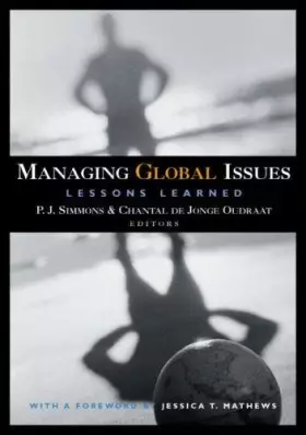Couverture du produit · Managing Global Issues: Lessons Learned