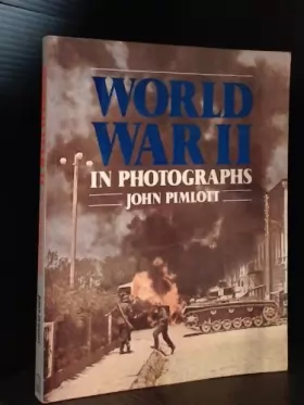 Couverture du produit · World War II in Photographs