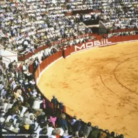 Couverture du produit · Contre le centre