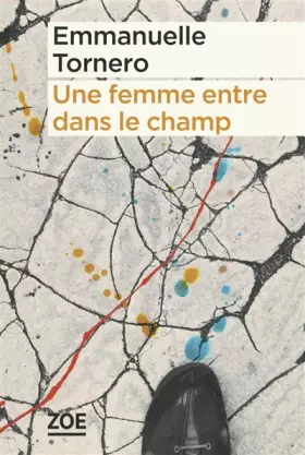 Couverture du produit · Une femme entre dans le champ