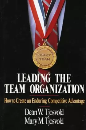 Couverture du produit · Leading the Team Organization