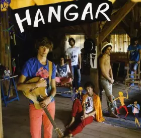 Couverture du produit · Hangar