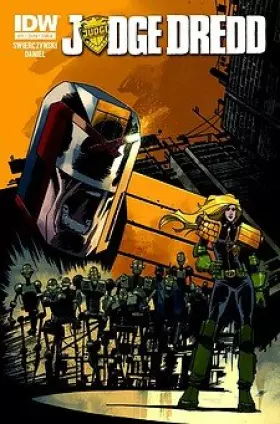 Couverture du produit · Judge Dredd 11 (Regular Cover, Chosen Randomly)