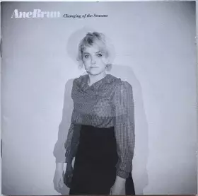 Couverture du produit · Changing Of The Seasons