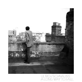 Couverture du produit · A Long Way To Fall