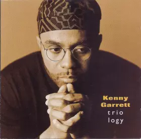 Couverture du produit · Triology