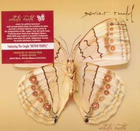 Couverture du produit · White Moth