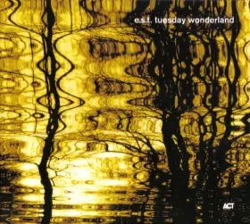 Couverture du produit · Tuesday Wonderland