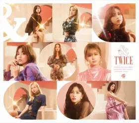 Couverture du produit · &TWICE