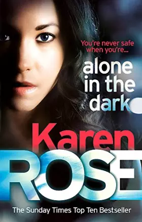 Couverture du produit · Alone in the Dark (The Cincinnati Series Book 2)