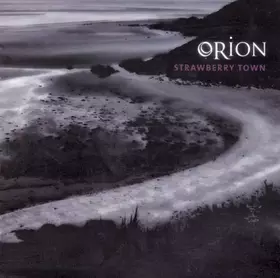 Couverture du produit · Strawberry Town