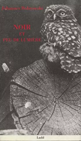 Couverture du produit · Noir et peu de lumière