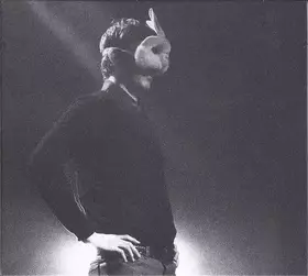 Couverture du produit · How To Live On Nothing