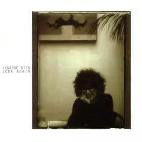 Couverture du produit · Regarde bien : Look again. : Les albums photographiques de Tana Hoban