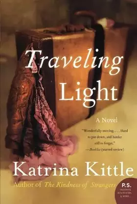 Couverture du produit · Traveling Light: A Novel