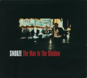 Couverture du produit · The Man In The Shadow