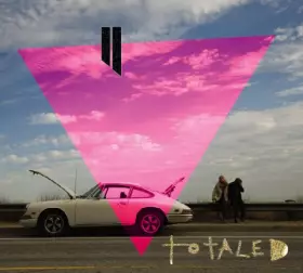 Couverture du produit · Totaled