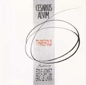 Couverture du produit · Threefold