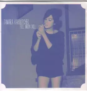 Couverture du produit · Full Moon Doll