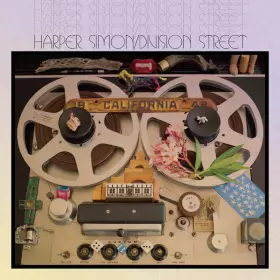 Couverture du produit · Division Street