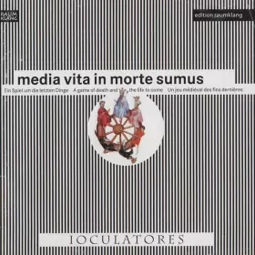 Couverture du produit · Media Vita In Morte Sumus