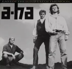 Couverture du produit · East Of The Sun West Of The Moon