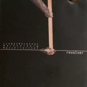Couverture du produit · Revolver