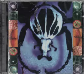 Couverture du produit · Make A Pest A Pet