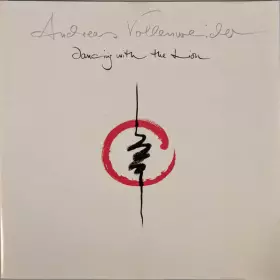 Couverture du produit · Dancing With The Lion