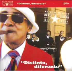 Couverture du produit · Distinto, Diferente