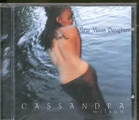 Couverture du produit · New Moon Daughter