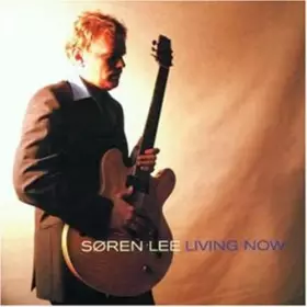 Couverture du produit · Living Now [Import]