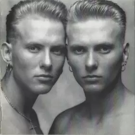 Couverture du produit · The Time