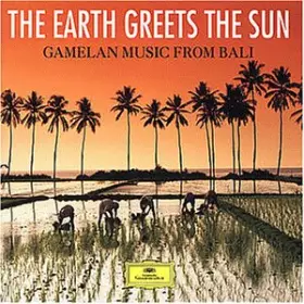 Couverture du produit · Earth Greets The Sun [Import]
