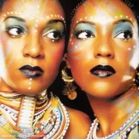 Couverture du produit · One Step Forward - Edition limitée (inclus un DVD)