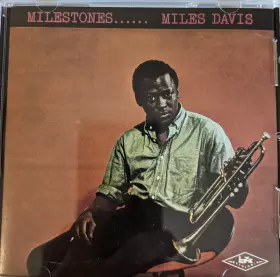 Couverture du produit · Milestones