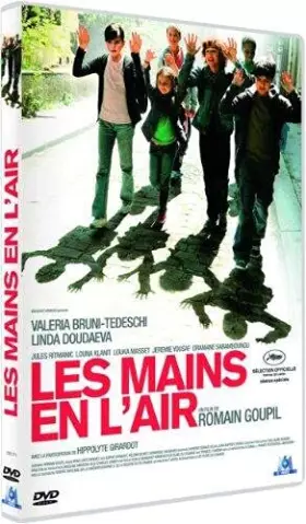 Couverture du produit · LES MAINS EN L'AIR