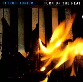 Couverture du produit · Turn Up The Heat