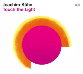 Couverture du produit · Touch The Light