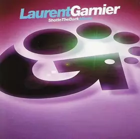 Couverture du produit · Shot In The Dark