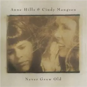 Couverture du produit · Never Grow Old