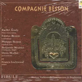 Couverture du produit · Fibule