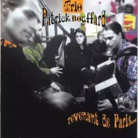 Couverture du produit · Revenant De Paris...