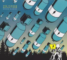 Couverture du produit · Broken Glances