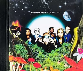 Couverture du produit · Connnected