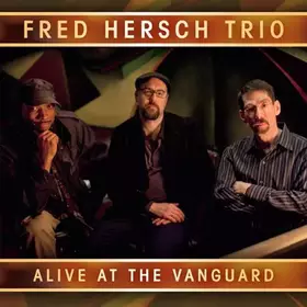 Couverture du produit · Alive At The Vanguard