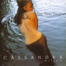 Couverture du produit · New Moon Daughter