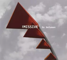 Couverture du produit · Go Between